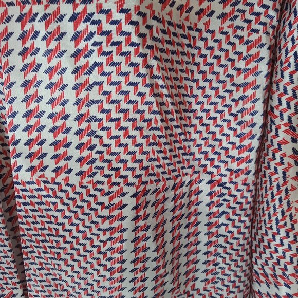 Vintage Blouse Shirt Highland Queen Made Hong Kong Tartan Red Blue Size 16 XL - Picture 8 of 14